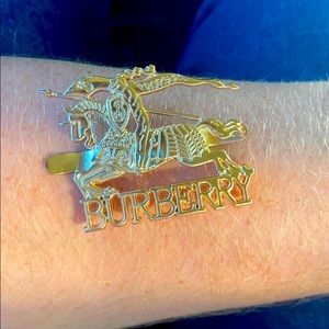 Burberry Prorsum Knight Emblem